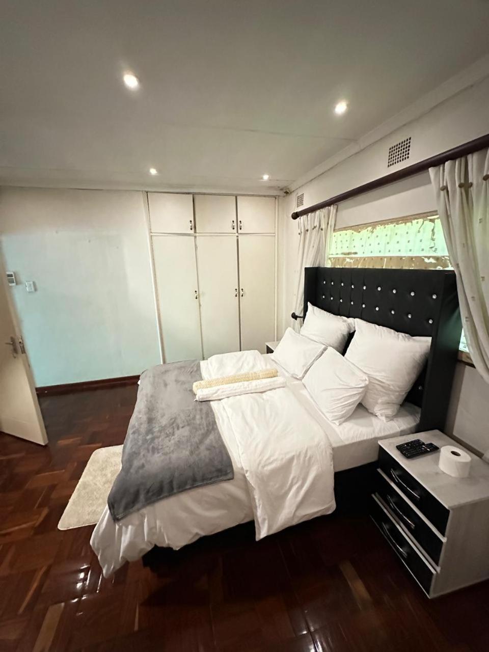K-Lodge Pietermaritzburg Bagian luar foto
